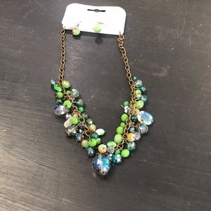 Necklace and earring set